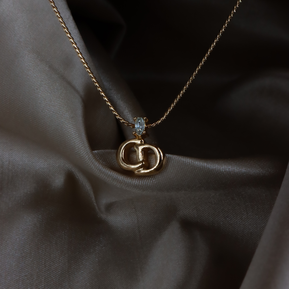 CHRISTIAN DIOR キャッツアイ角閃石ペンダント ネックレス