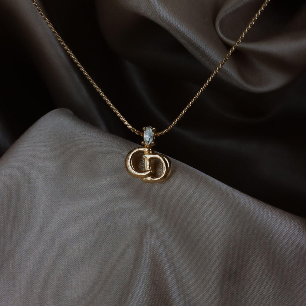 CHRISTIAN DIOR キャッツアイ角閃石ペンダント ネックレス