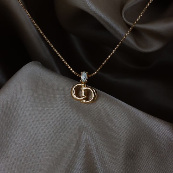 CHRISTIAN DIOR キャッツアイ角閃石ペンダント ネックレス