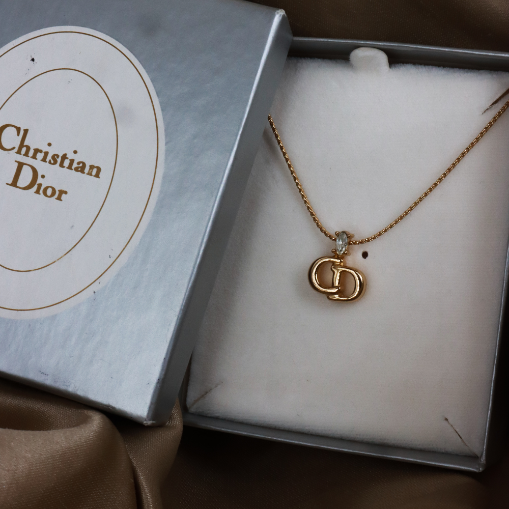 CHRISTIAN DIOR キャッツアイ角閃石ペンダント ネックレス