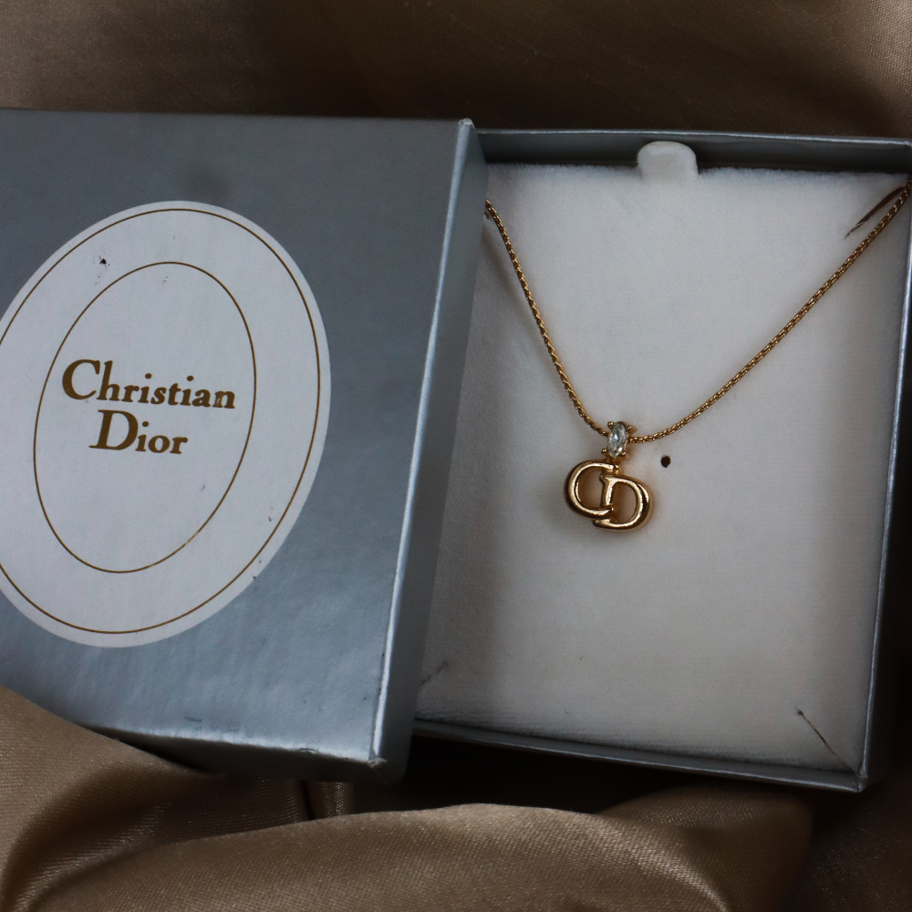 CHRISTIAN DIOR キャッツアイ角閃石ペンダント ネックレス