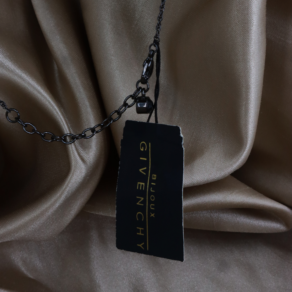 GIVENCHY 黑瑪瑙垂墜項鏈（黑色）｜2000年代 未使用品