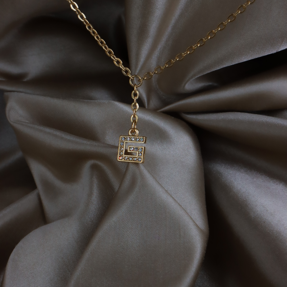 GIVENCHY G Logo 水鑽 Y 字項鏈