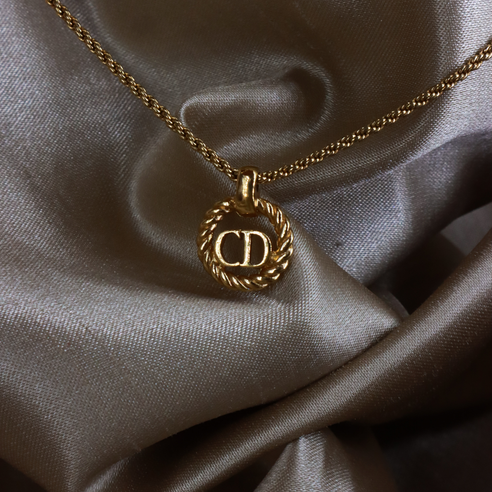 CHRISTIAN DIOR 麻花吊墜項鏈｜經典之作