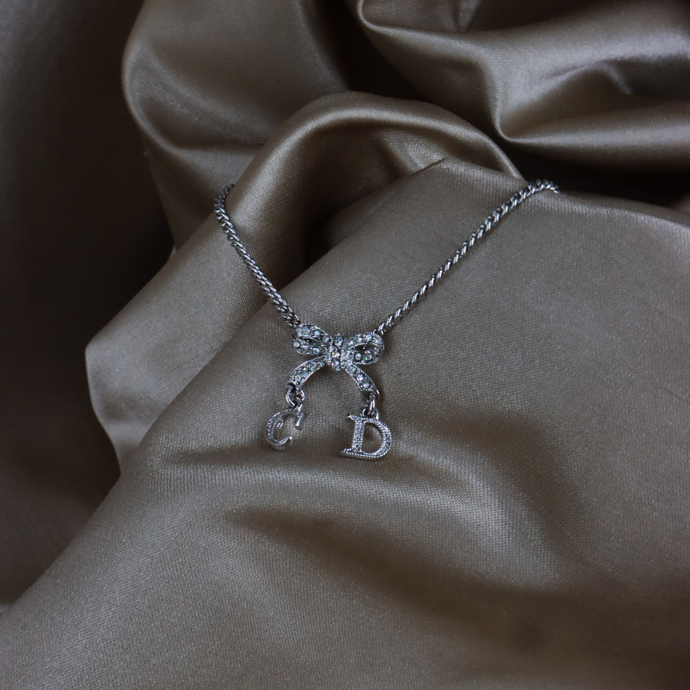 CHRISTIAN DIOR twist classic necklace