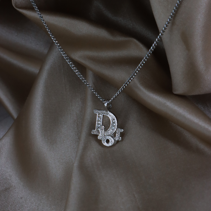 CHRISTIAN DIOR 水鑽 Logo 項鏈｜附原盒