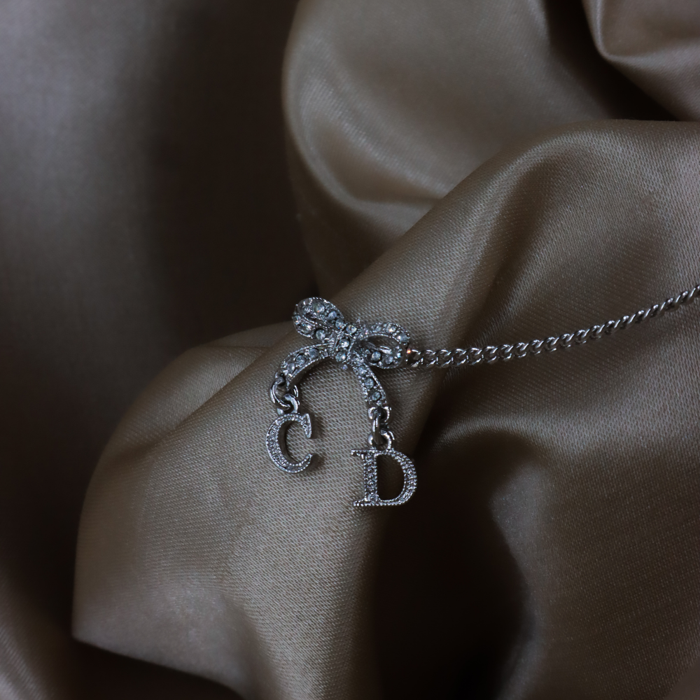 CHRISTIAN DIOR twist classic necklace