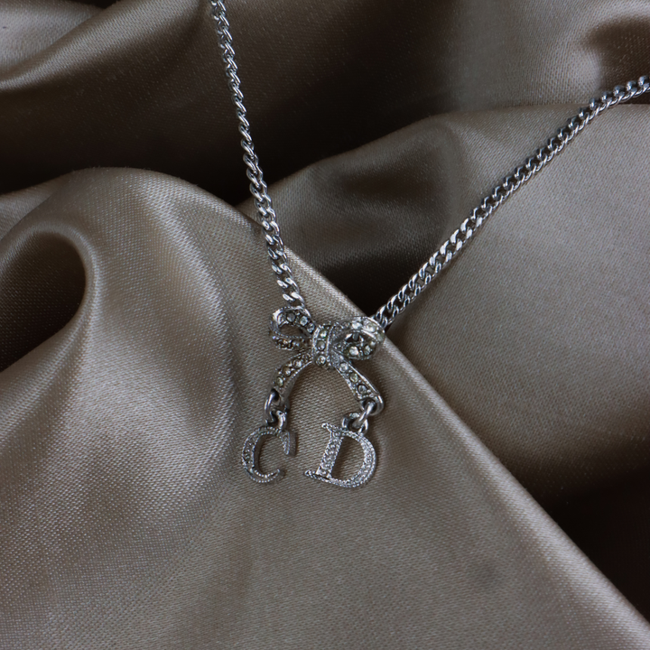 DIOR CD蝴蝶結閃石手鏈 ｜極罕00年代之選