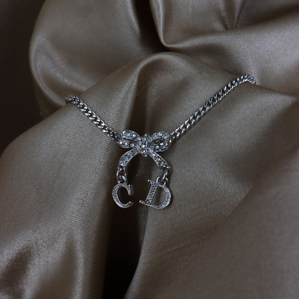 CHRISTIAN DIOR twist classic necklace