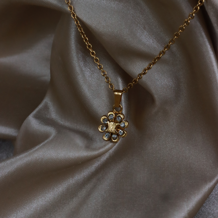 CELINE 1992 凱旋門花卉水鑽項鏈