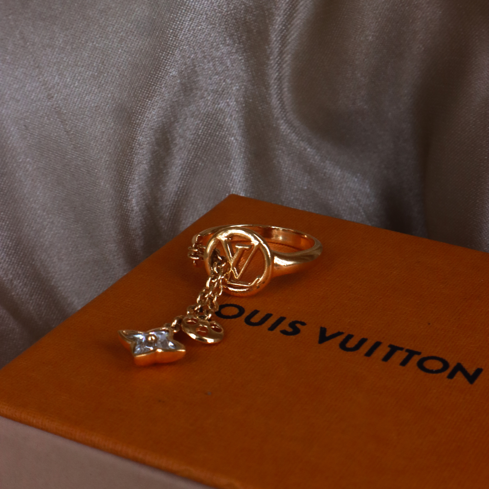 LOUIS VUITTON Monogram Flower 垂墜戒指（金色）｜附原盒