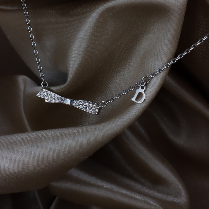 CHRISTIAN DIOR Ribbon Crystal Necklace