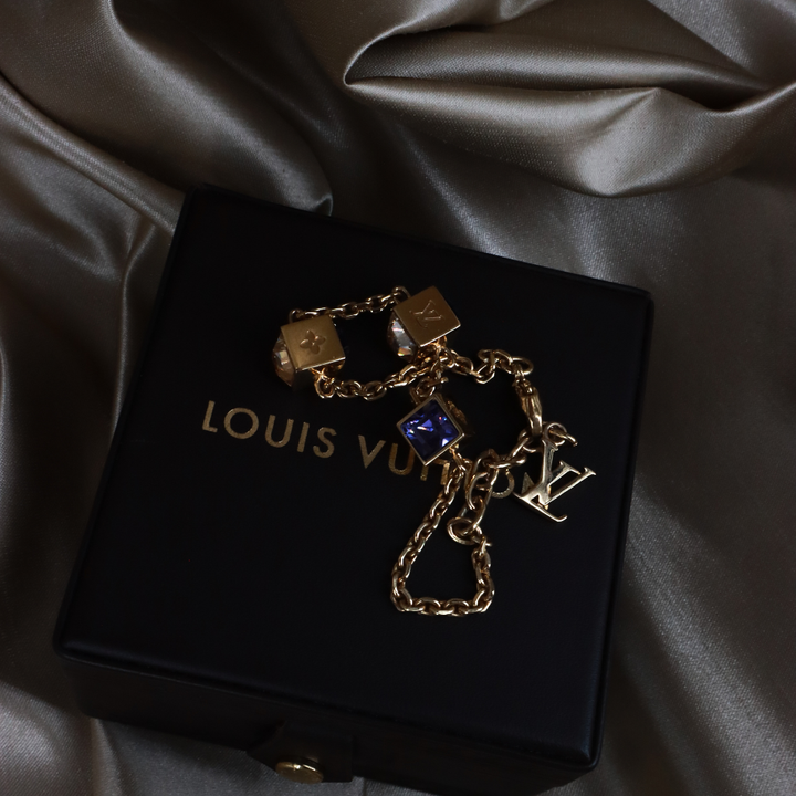 LOUIS VUITTON CUBE方塊吊墜手鏈（LV Cub款）| 附經典原盒