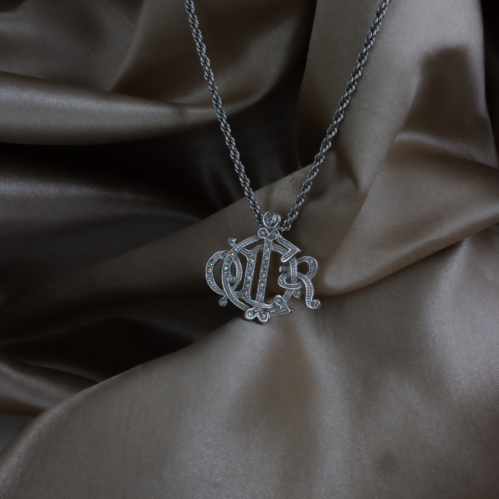 CHRISTIAN DIOR Rhinestone Pendant Necklace｜No.1 Best Seller!