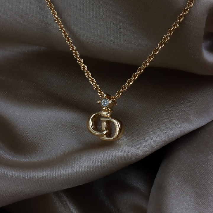 CHRISTIAN DIOR ペンダント 角閃石 ネックレス (ゴールド) | 1990 年代スタイル |