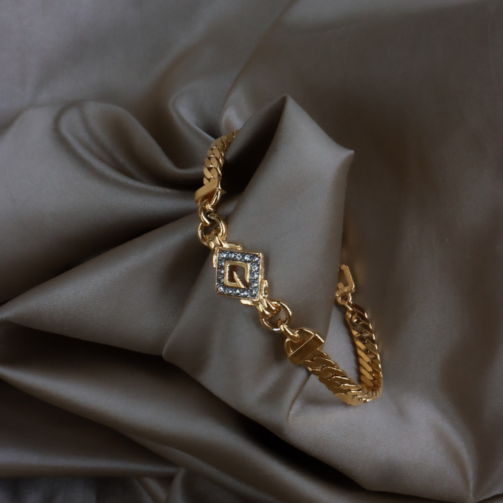 GIVENCHY 經典Logo水晶手鏈