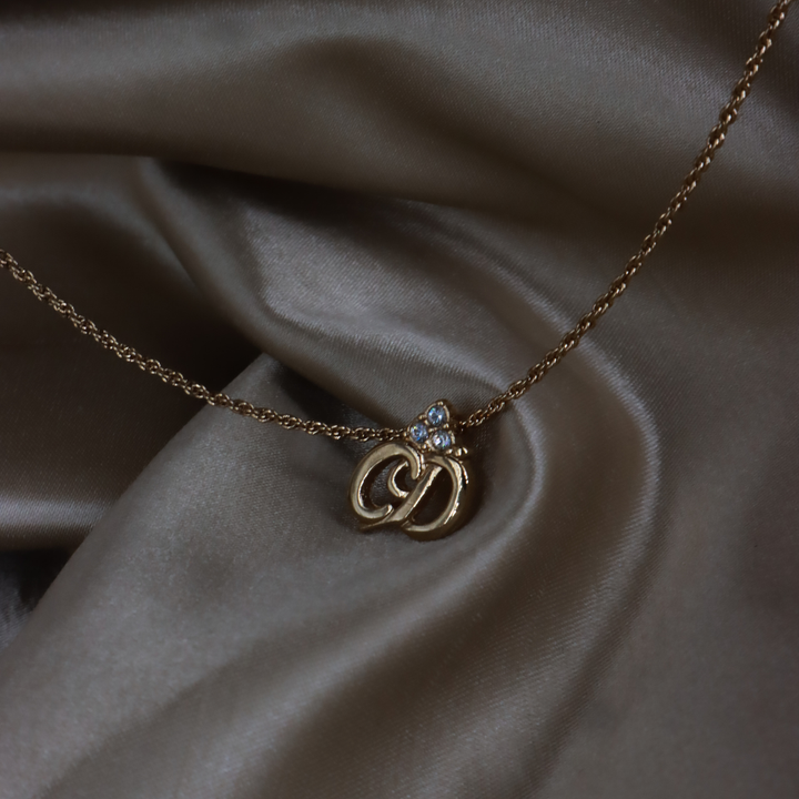 CHRISTIAN DIOR pendant amphibole necklace (Gold) | 1990s style |