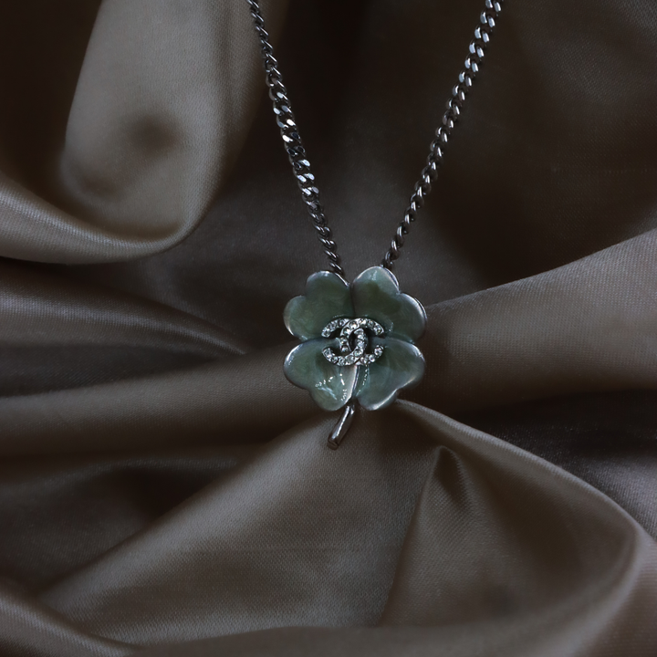 CHANEL 2004 Clover CC Necklace | S-Rank Beauty!