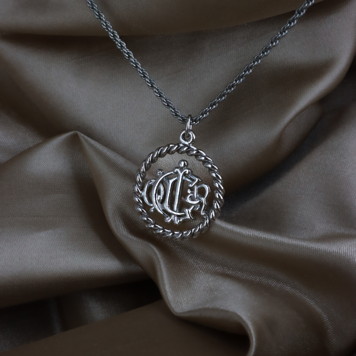 CHRISTIAN DIOR Rhinestone Clavicle Necklace | Comes with original box! (for in-store only)