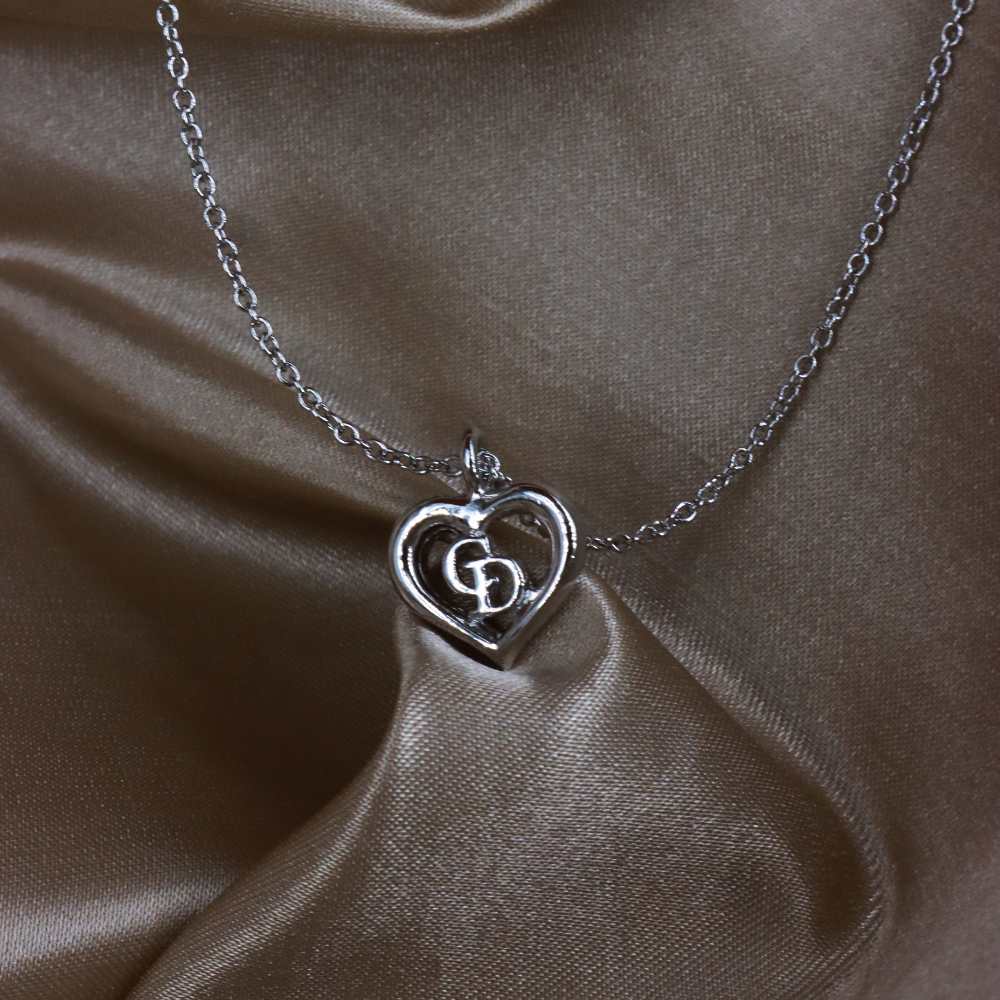 CHRISTIAN DIOR シンプルハートペンダントネックレス