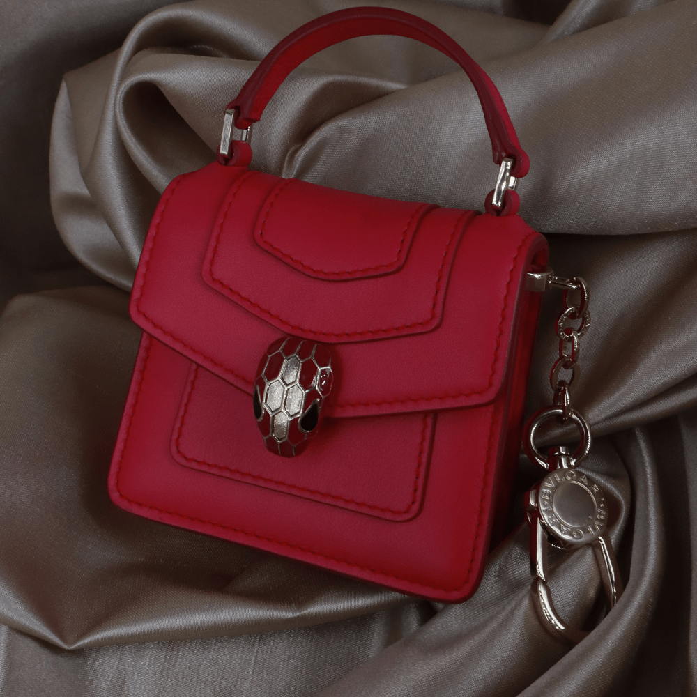 Bvlgari Serpenti Forever 紅色Micro Bag Charm（Serpenti Mini Bag Charm款） - Vintasy扣針