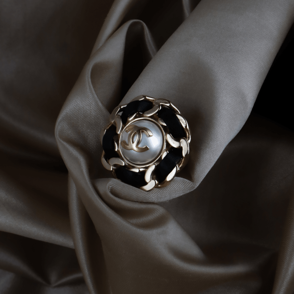 CHANEL 經典珍珠 CC 鏈條戒指（金色）｜2018年 - Vintasy戒指