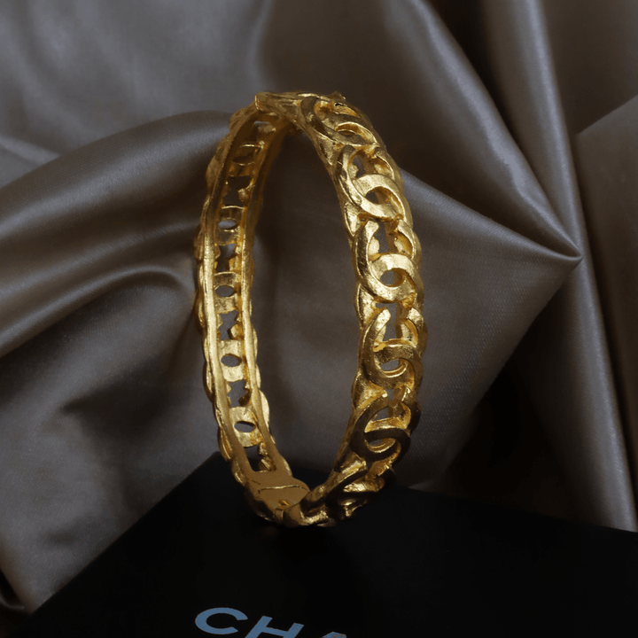 CHANEL CC Logo 金色鏈環手鐲｜附原盒 ｜ 1996年款收藏級 | 全網唯一款 - Vintasy