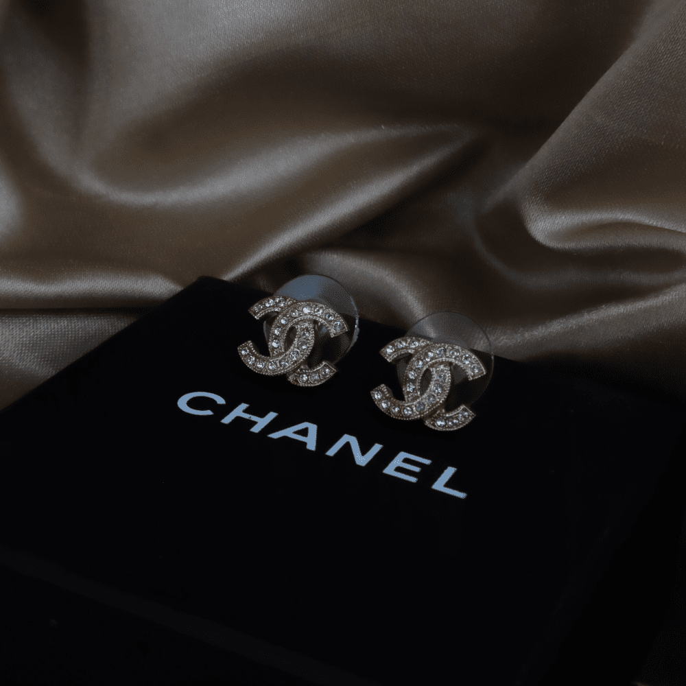 CHANEL 雙CC金色滿鑽耳環｜2018年款 - Vintasy