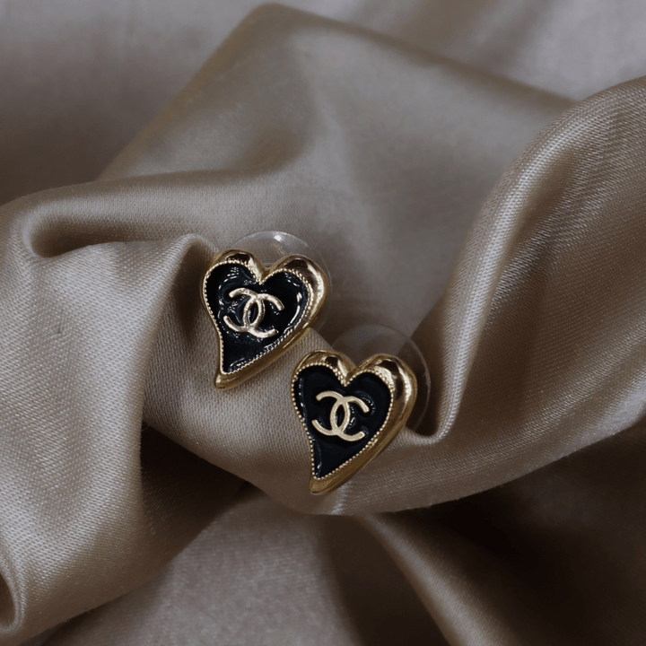 CHANEL Heart CC Earrings | A22 系列 ｜極罕心心 - Vintasy