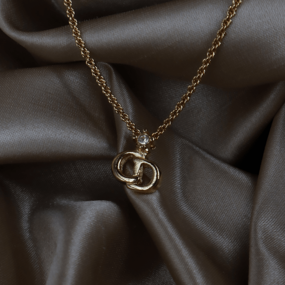 CHRISTIAN DIOR 吊墜閃石項鏈（金）| 1990年代款 | 秒殺熱賣款 - Vintasy項鏈