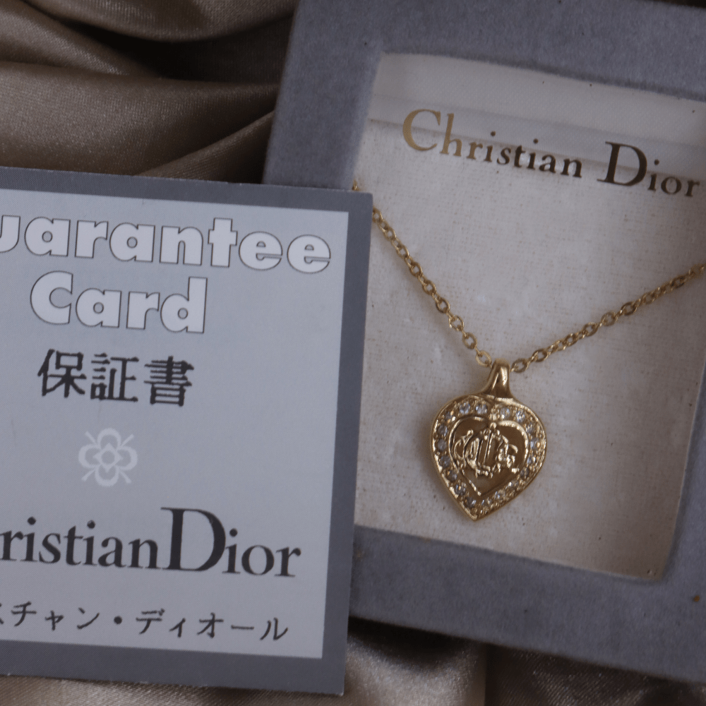 CHRISTIAN DIOR 馬車心心吊墜項鏈 | 1990年代款 ｜附原盒 - Vintasy項鏈