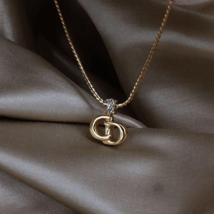 CHRISTIAN DIOR 貓眼閃石吊墜項鏈 | 經典1990年代款式 - Vintasy項鏈