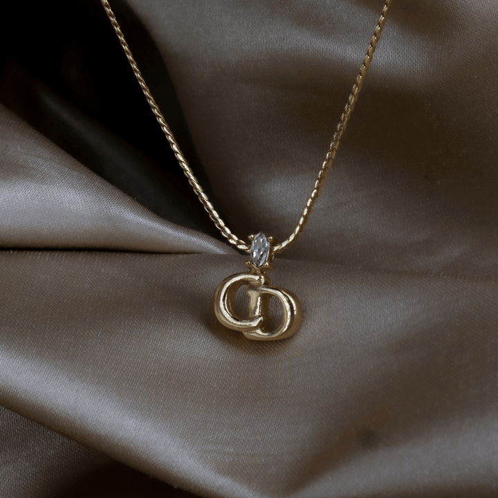 CHRISTIAN DIOR 貓眼閃石吊墜項鏈 | 經典1990年代款式 - Vintasy項鏈