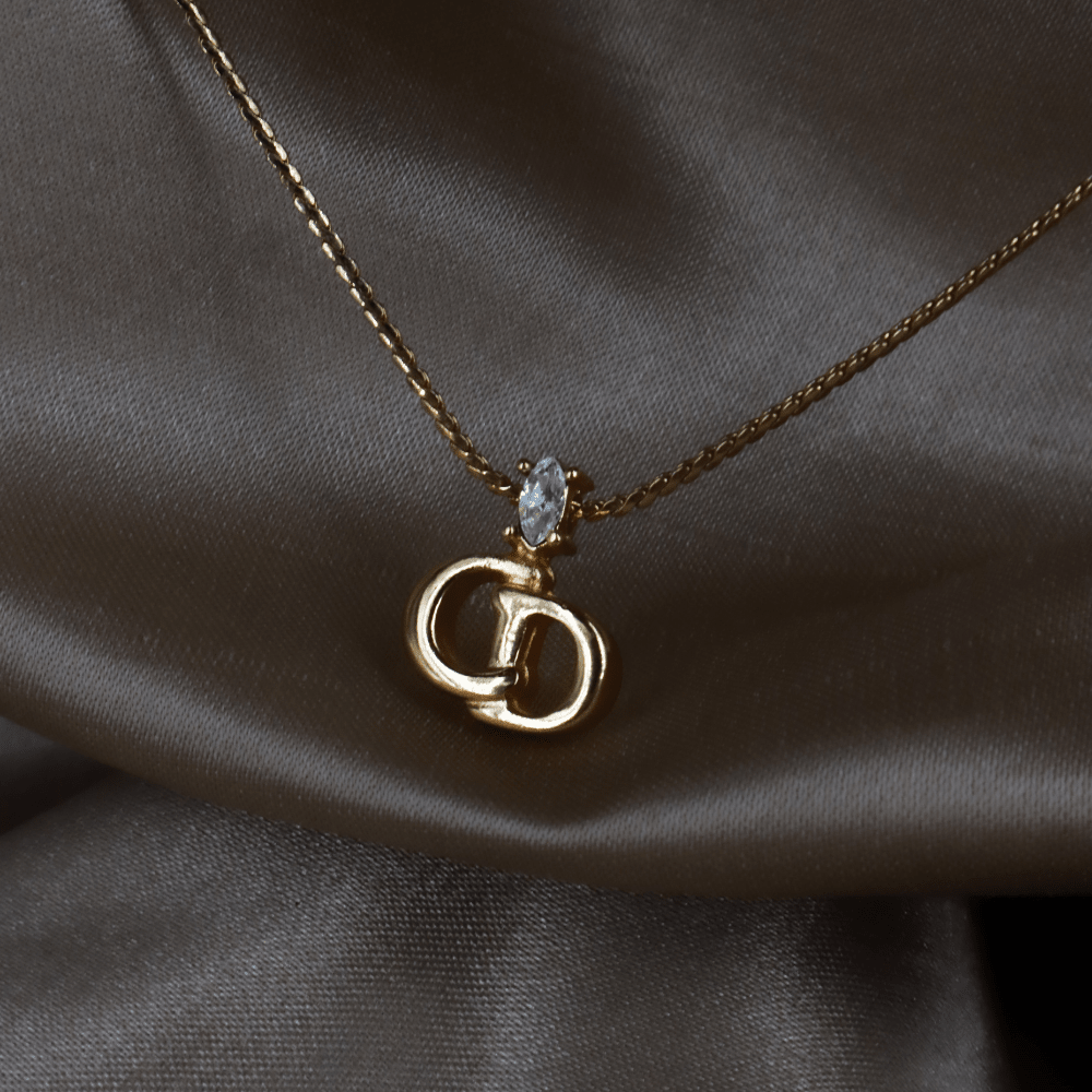 CHRISTIAN DIOR 貓眼閃石吊墜項鏈 | 經典1990年代款式 - Vintasy項鏈