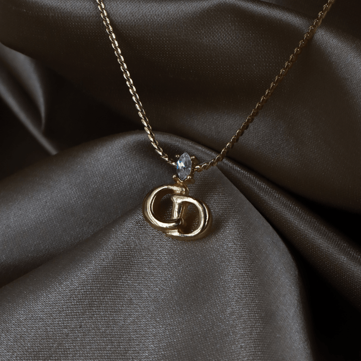 CHRISTIAN DIOR 貓眼閃石吊墜項鏈 | 經典1990年代款式 - Vintasy項鏈