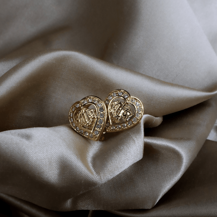 CHRISTIAN DIOR 馬車心心吊墜耳夾 | 1990年代款 - Vintasy