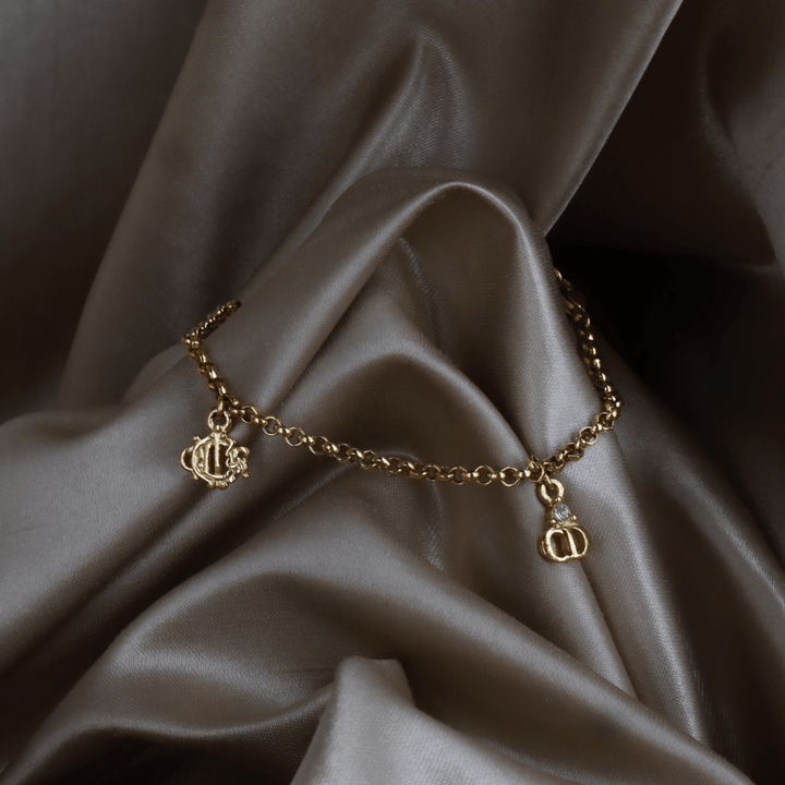 CHRISTIAN DIOR 1995 絕版吊墜手鏈 - Vintasy