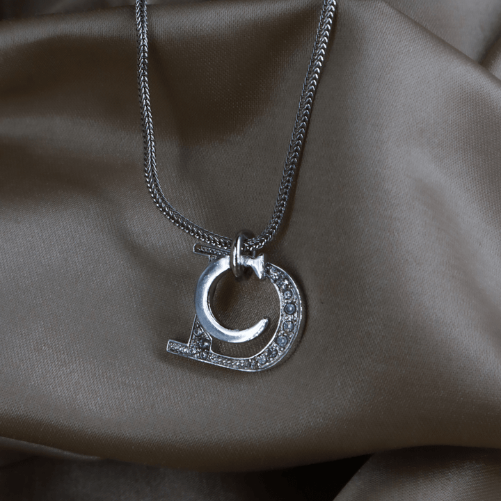 CHRISTIAN DIOR 閃石鎖骨項鏈｜BLACK PINK JISOO 同款！ - Vintasy