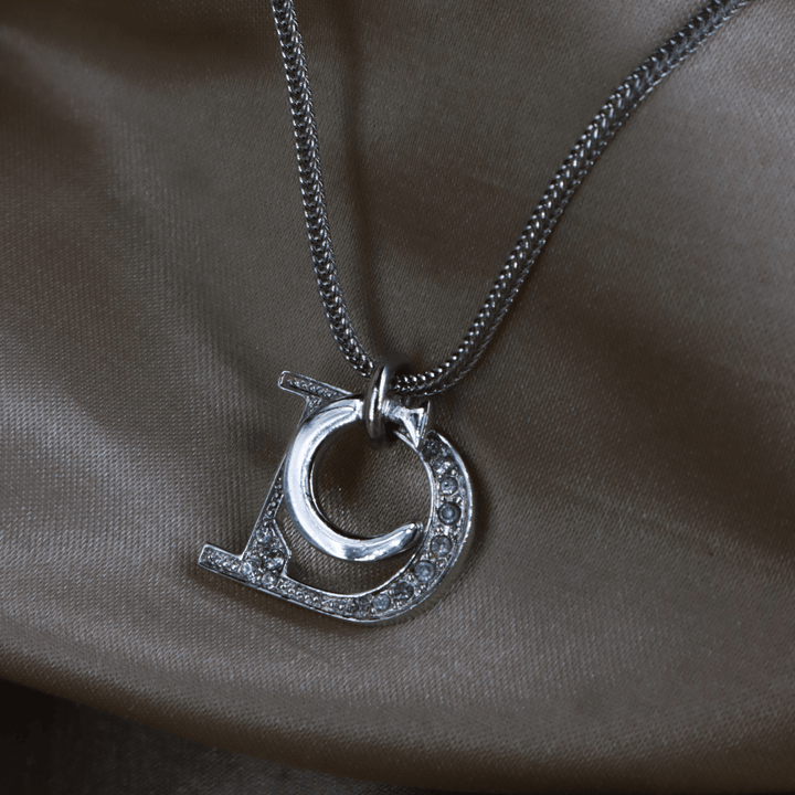 CHRISTIAN DIOR 閃石鎖骨項鏈｜BLACK PINK JISOO 同款！ - Vintasy