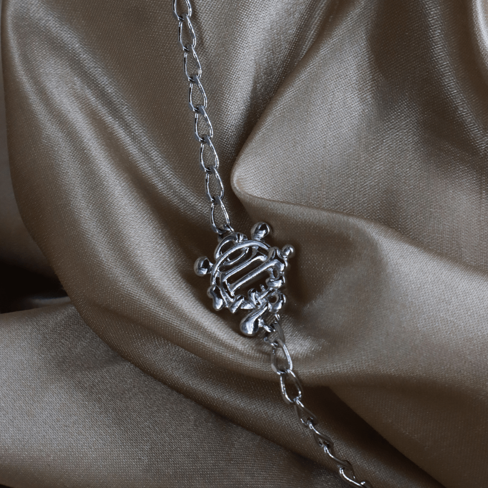 CHRISTIAN DIOR 銀色CD字母馬車花押徽章項鏈 ｜未使用品 ｜2000年代復古款 - Vintasy項鏈