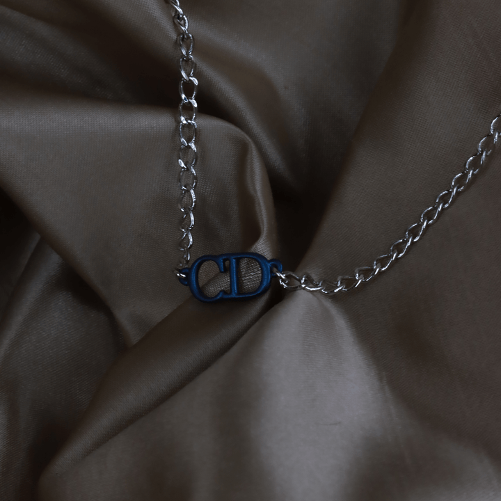 CHRISTIAN DIOR CD Icon 藍色琺瑯Logo銀色項鏈 - Vintasy