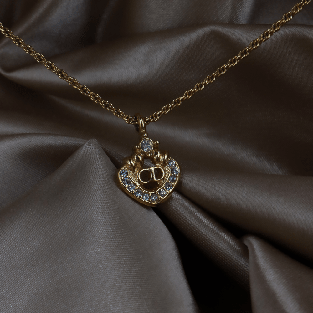 CHRISTIAN DIOR CD Logo 水晶愛心鎖吊墜項鏈 | 經典1990年代款式 - Vintasy項鏈