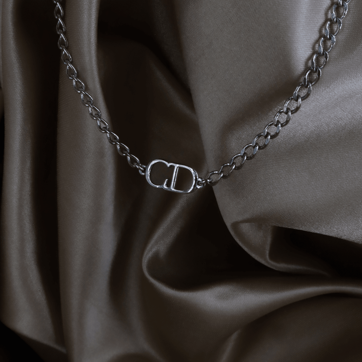 CHRISTIAN DIOR CD Logo 鎖骨鏈（銀色）｜2000年代 ｜｜VINTASY 中古美品 ｜ 香港最大型中古首飾收藏店｜ dior ｜ 項鏈