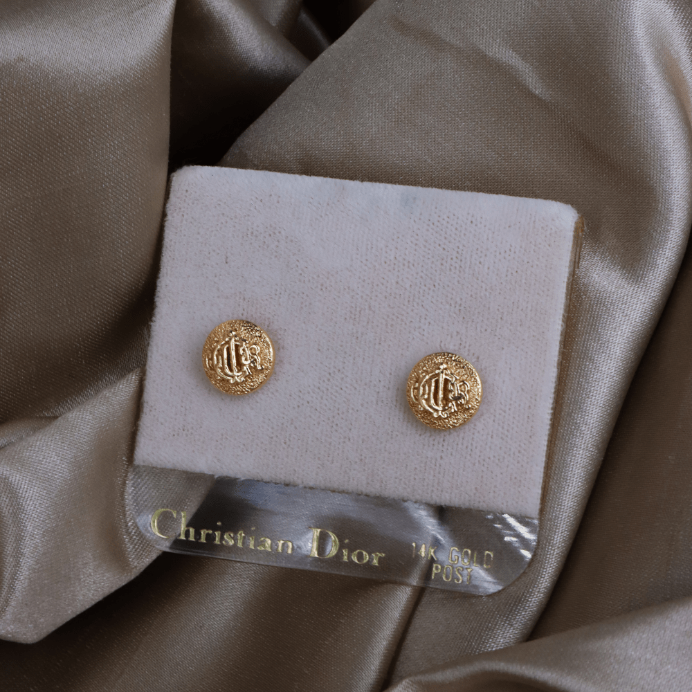 CHRISTIAN DIOR CD Monogram 圓章耳環（金色）｜1980年代 ｜｜VINTASY 中古美品 ｜ 香港最大型中古首飾收藏店｜ dior ｜ 耳環