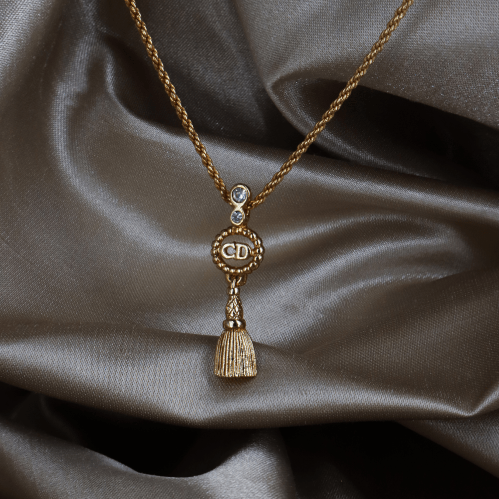 CHRISTIAN DIOR CD Tassel 吊墜項鏈（金色）｜1990年代 ｜｜VINTASY 中古美品 ｜ 香港最大型中古首飾收藏店｜ dior ｜ 項鏈