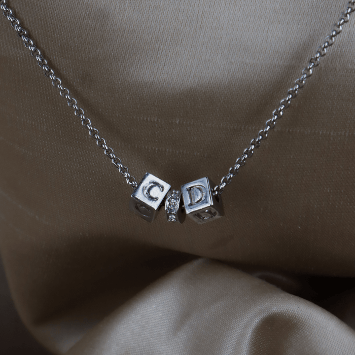 CHRISTIAN DIOR CD 骰子閃石項鏈 - Vintasy