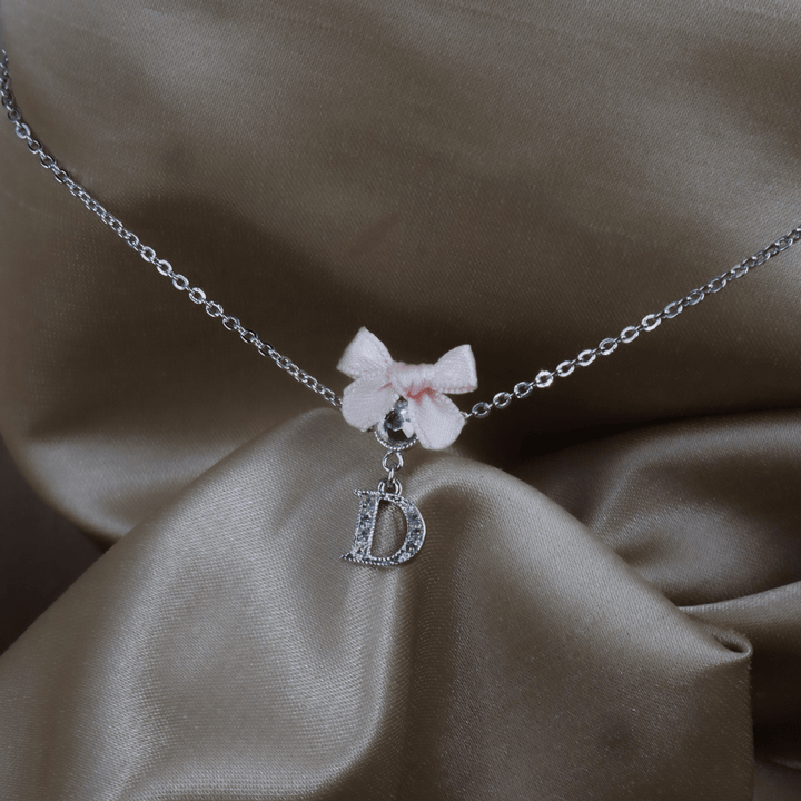 CHRISTIAN DIOR 蝴蝶結 D Logo 水晶項鏈 - Vintasy項鏈
