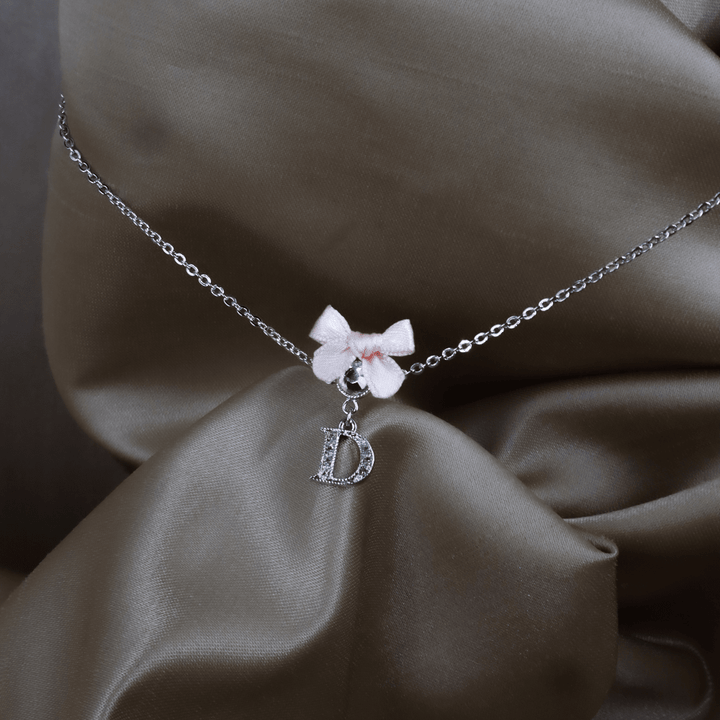 CHRISTIAN DIOR 蝴蝶結 D Logo 水晶項鏈 - Vintasy項鏈