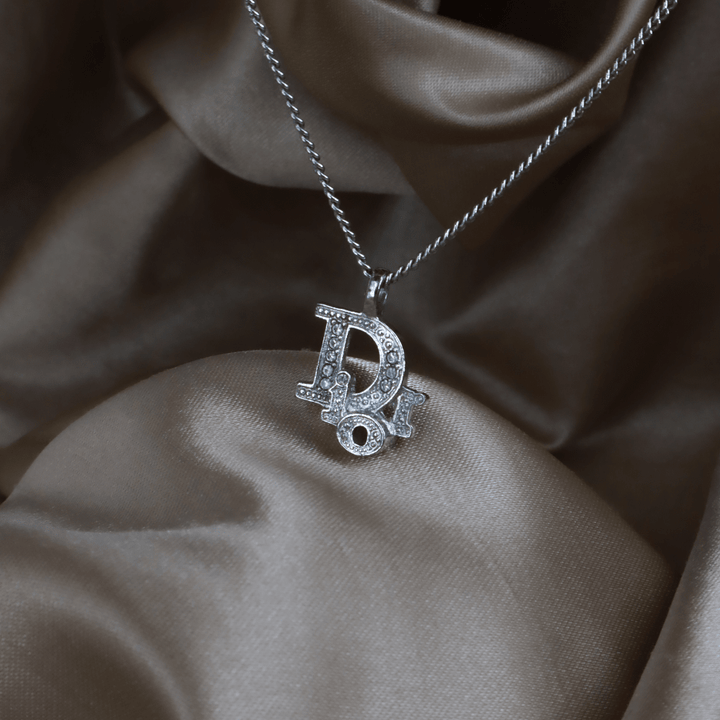 CHRISTIAN DIOR 水鑽 Logo 項鏈｜未使用級 - Vintasy項鏈