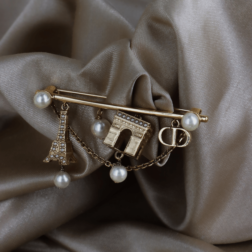 CHRISTIAN DIOR Paris Motif Brooch扣針｜現代系列 - Vintasy